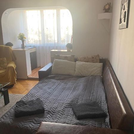 Apartament Regim Hotelier オラデア エクステリア 写真